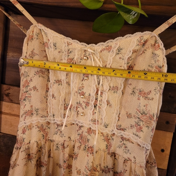 Gunns sax dress - Picture 3 of 5